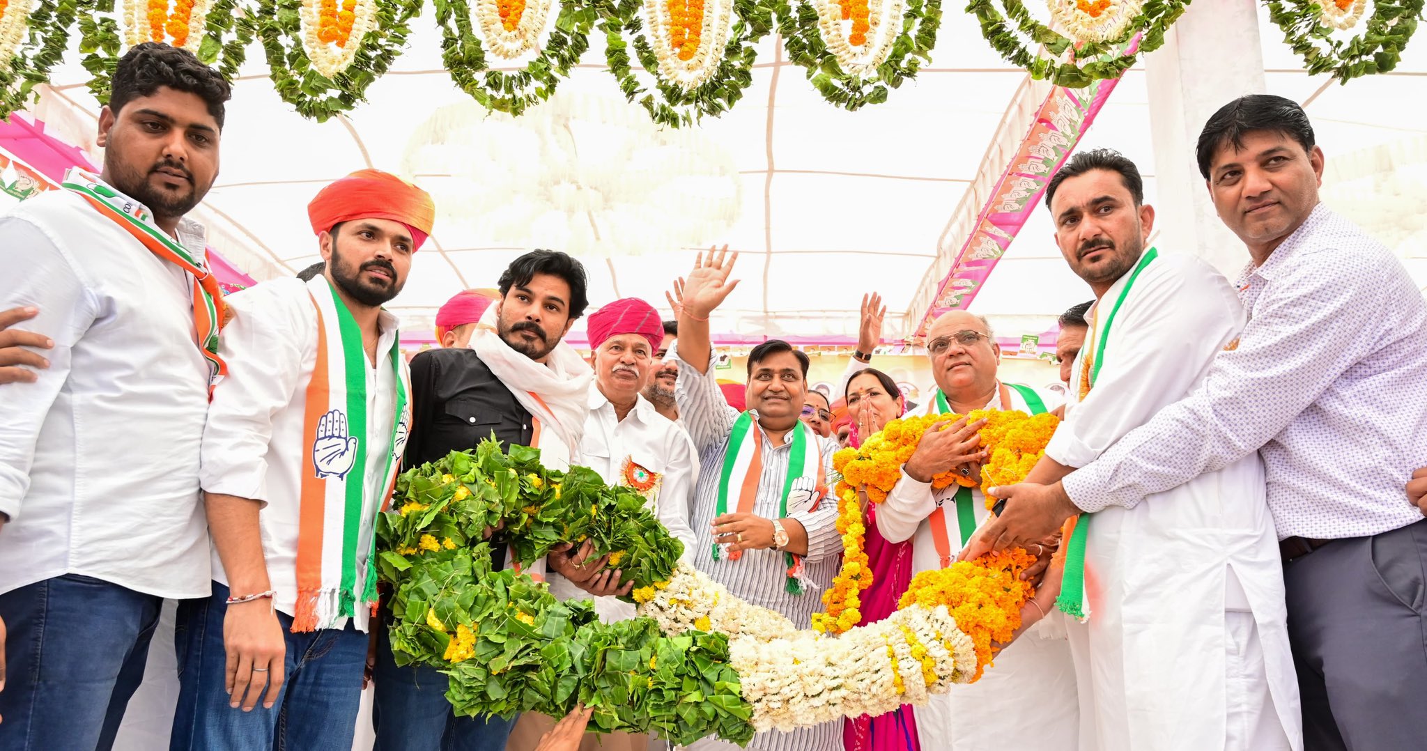 गोविंद सिंह डोटासरा ने गमछा हाथ में लेकर किया डांस, कहा: बहन बेटी को गाली दोगे तो नहीं करेंगे बर्दाश्त